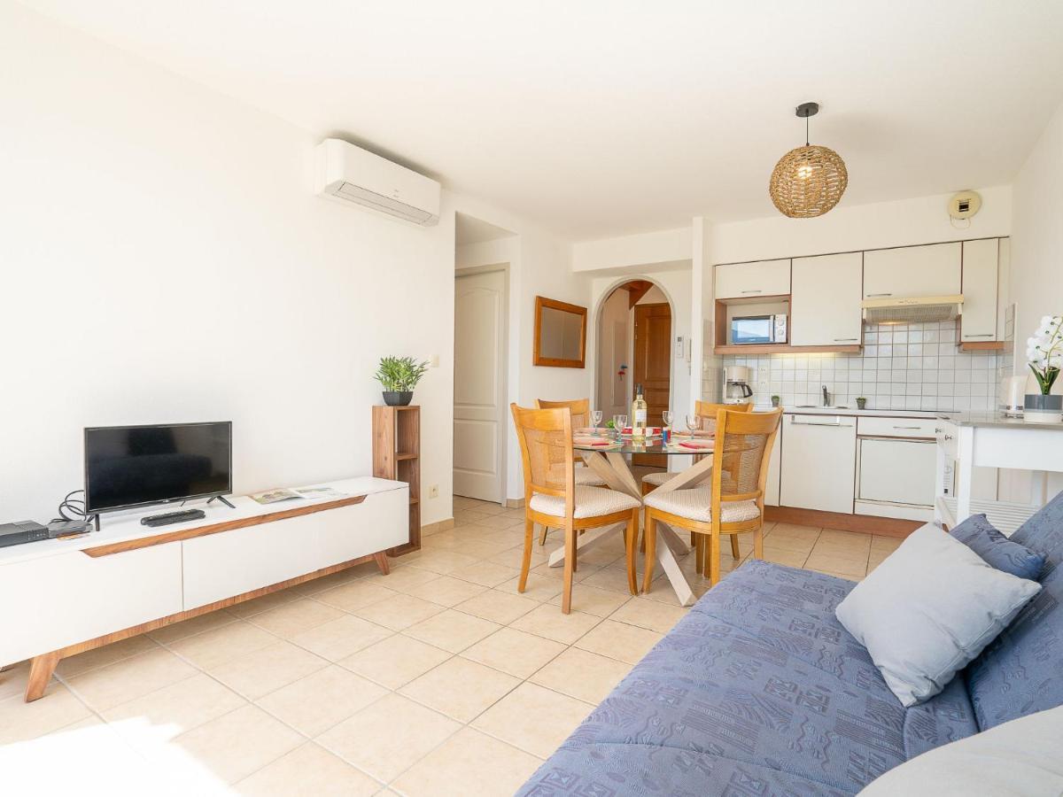 Apartment Les Embruns-16 By Interhome แซงต์-ซีเปรียง ภายนอก รูปภาพ