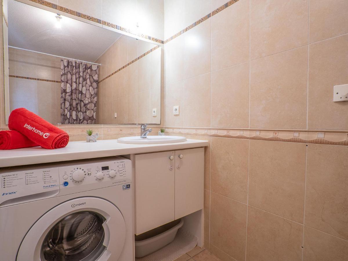 Apartment Les Embruns-16 By Interhome แซงต์-ซีเปรียง ภายนอก รูปภาพ