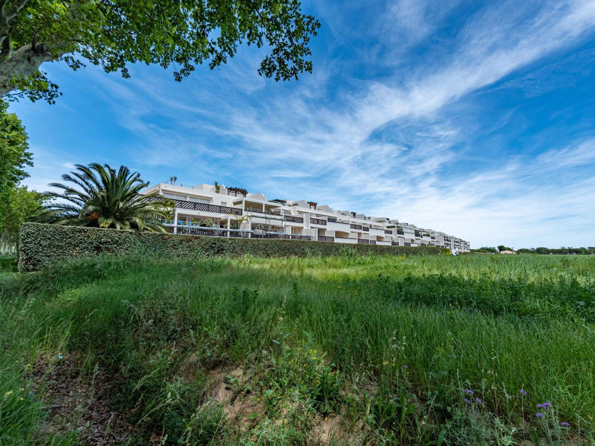 Apartment Les Embruns-16 By Interhome แซงต์-ซีเปรียง ภายนอก รูปภาพ